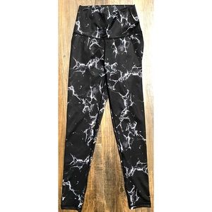 ECHT Black Marble Legging. XS